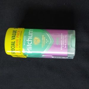 2 women Mitchum shower fresh Deodorant